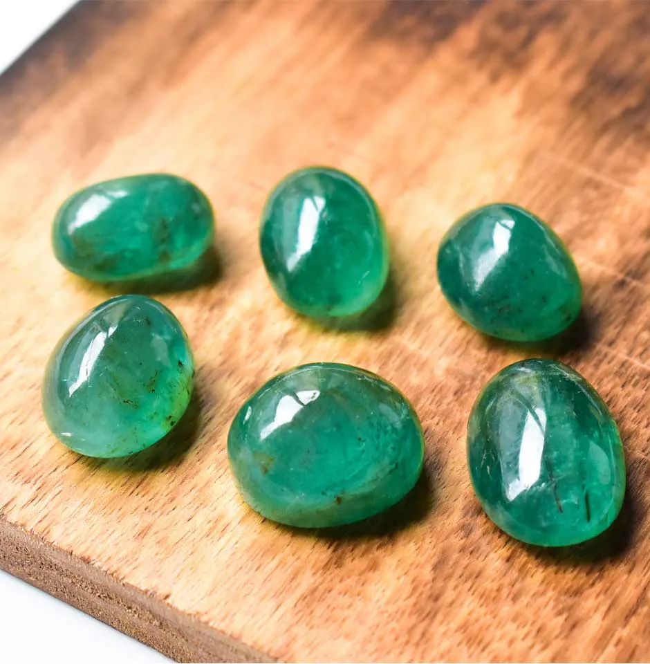imgi_2_oval_emerald_cabochon_lift_1664254981