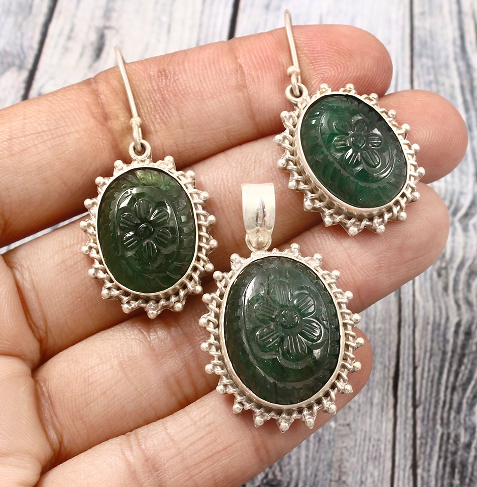 imgi_4_bohemian_emerald_engraving_jewelry_set02_1667210381