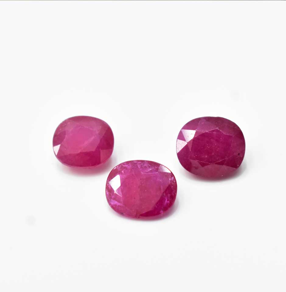 oval_cut_ruby_from_burma_1664276710